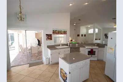 1822 SE 20th St, Cape Coral, FL 33990 - Photo 20