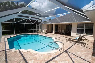 1822 SE 20th St, Cape Coral, FL 33990 - Photo 6