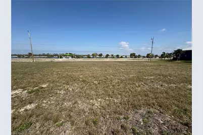 4402 NW 36th St, Cape Coral, FL 33993 - Photo 4
