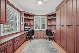 831 Sailaway Ln, Naples, FL 34108 - Photo 18