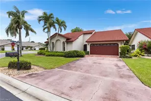 12840 Dornoch Ct, Fort Myers, FL 33912 - Photo 10