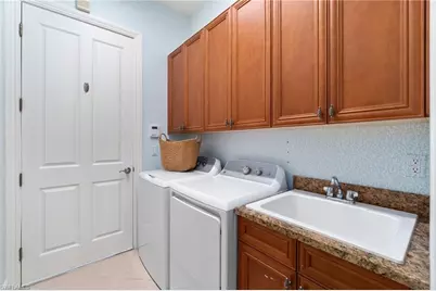 7692 Cottesmore Dr, Naples, FL 34113 - Photo 30