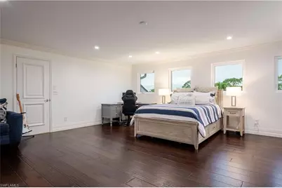 13189 Valewood Dr, Naples, FL 34119 - Photo 38