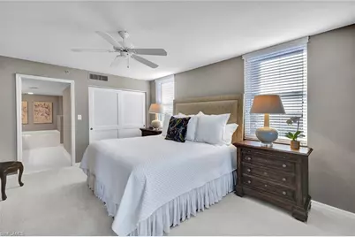 6585 Nicholas Blvd #404, Naples, FL 34108 - Photo 18
