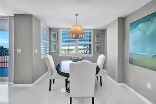 6585 Nicholas Blvd, Naples, FL 34108 - Photo 14