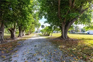 20240 Trailside Dr, Estero, FL 33928 - Photo 2