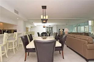 21 Bluebill Ave, Naples, FL 34108 - Photo 16