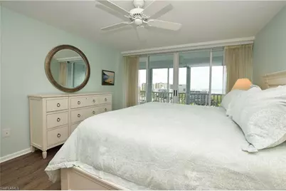 21 Bluebill Ave #902, Naples, FL 34108 - Photo 24