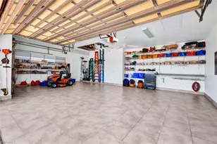 304 NE 14th Ave, Cape Coral, FL 33909 - Photo 26