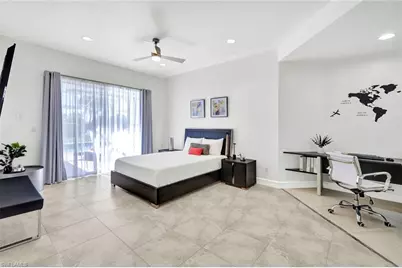 304 NE 14th Ave, Cape Coral, FL 33909 - Photo 18