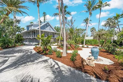 16886 Captiva Dr, Captiva, FL 33924 - Photo 38