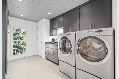 16886 Captiva Dr, Captiva, FL 33924 - Photo 44