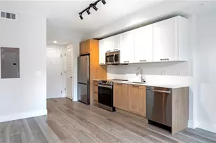 22980 Vista Edera Cir, Estero, FL 33928 - Photo 8