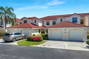 630 Lalique Cir, Naples, FL 34119 - Photo 2