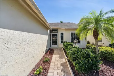 25162 Golf Lake Cir, Bonita Springs, FL 34135 - Photo 4