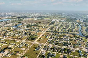 10 El Dorado Blvd S, Cape Coral, FL 33991 - Photo 6