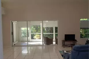 264 Perignon Pl, Naples, FL 34119 - Photo 2