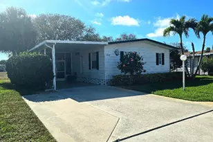 537 Charlemagne Blvd, Naples, FL 34112 - Photo 1