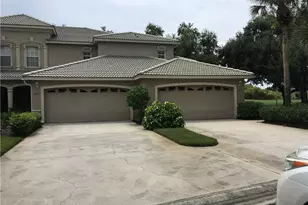 3595 Laurel Greens Ln N, Naples, FL 34119 - Photo 2