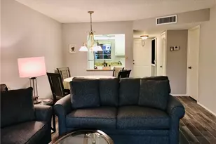 200 Turtle Lake Ct, Naples, FL 34105 - Photo 12