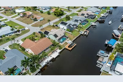 1903 SE 10th Ave, Cape Coral, FL 33990 - Photo 12