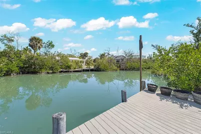 5892 Sanibel Captiva Rd, Sanibel, FL 33957 - Photo 4