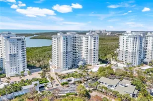 285 Grande Way, Naples, FL 34110 - Photo 38