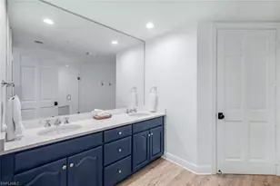 285 Grande Way, Naples, FL 34110 - Photo 26