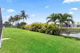 302 SW 31st Terrace, Cape Coral, FL 33914 - Photo 48