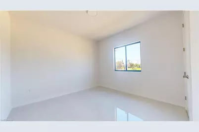 2425 NW 24th St, Cape Coral, FL 33993 - Photo 10