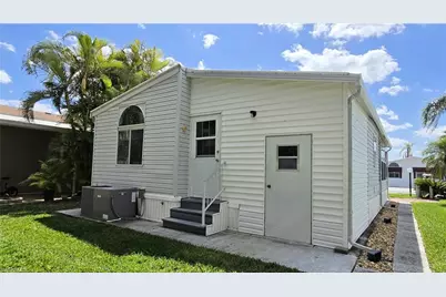 1012 Crystal Lake Dr, Naples, FL 34120 - Photo 24