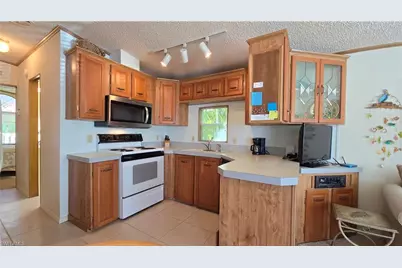 1012 Crystal Lake Dr, Naples, FL 34120 - Photo 12
