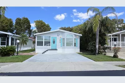 1012 Crystal Lake Dr, Naples, FL 34120 - Photo 2