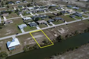 1704 NW 6th Pl, Cape Coral, FL 33993 - Photo 12