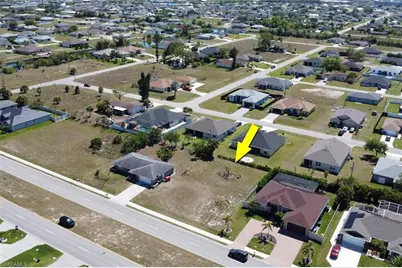 406 Tropicana Pkwy W, Cape Coral, FL 33993 - Photo 4