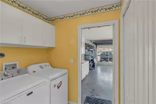 274 Stella Maris Dr S, Naples, FL 34114 - Photo 20