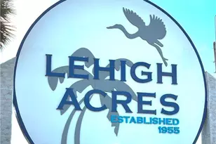 940 Chadwick St, Lehigh Acres, FL 33974 - Photo 4