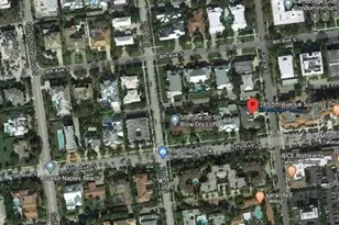 285 5th Ave S, Naples, FL 34102 - Photo 4