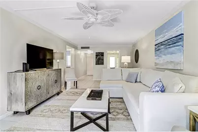 333 4th Ave S #202, Naples, FL 34102 - Photo 8