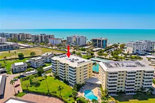 3410 Gulf Shore Blvd N, Naples, FL 34103 - Photo 2