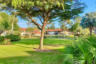 4955 Pepper Cir, Naples, FL 34113 - Photo 4