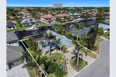 813 Cape View Dr, Fort Myers, FL 33919 - Photo 6