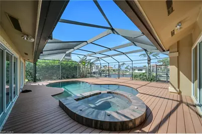 813 Cape View Dr, Fort Myers, FL 33919 - Photo 26