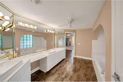 813 Cape View Dr, Fort Myers, FL 33919 - Photo 34