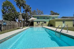 5460 Oak Ridge Ave, Fort Myers Beach, FL 33931 - Photo 6