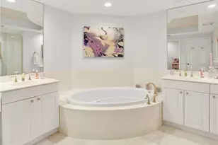 455 Cove Tower Dr, Naples, FL 34110 - Photo 28