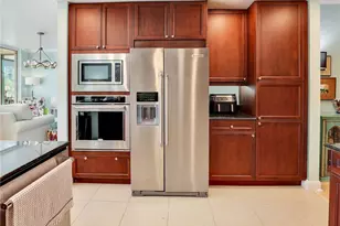 455 Cove Tower Dr, Naples, FL 34110 - Photo 16