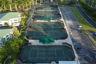 455 Cove Tower Dr, Naples, FL 34110 - Photo 38