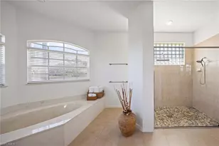 9851 El Greco Cir, Bonita Springs, FL 34135 - Photo 18