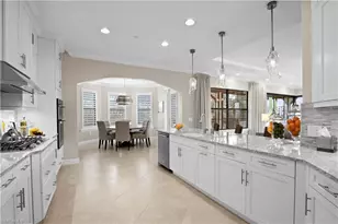 16391 Viansa Wy, Naples, FL 34110 - Photo 18